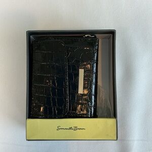 Samantha Brown Black Croc-Embossed Italian Leather Zip & Snap Accordion Wallet